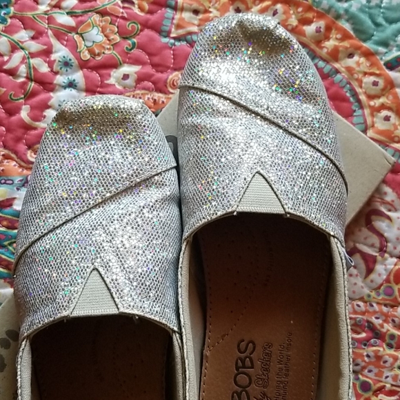 SILVER IRIDESCENT BOBS - Picture 3 of 6